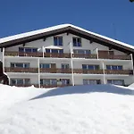 Adora Saas-Fee